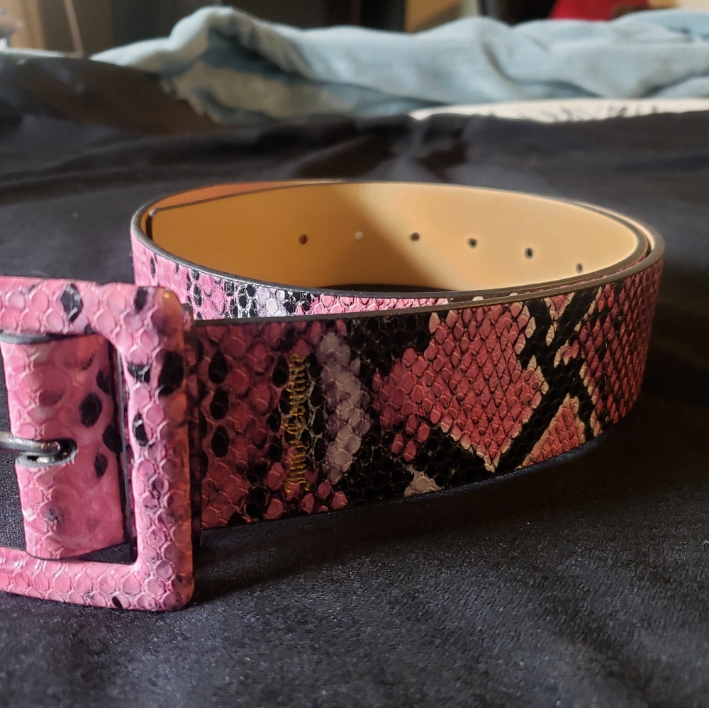 Juicy Couture pink and black snake belt.